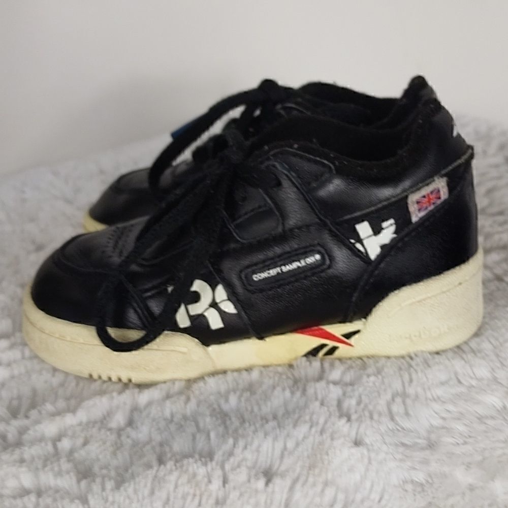 Reebok Alter The Icon Concept Sample 001 Black Sneakers